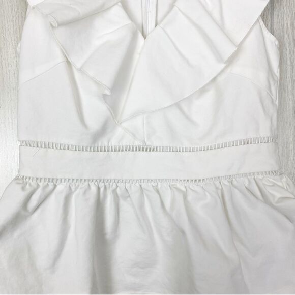 Kate Spade | White V-Neck Ruffle Peplum Sleeveless Blouse Size 4 - Picture 4 of 13